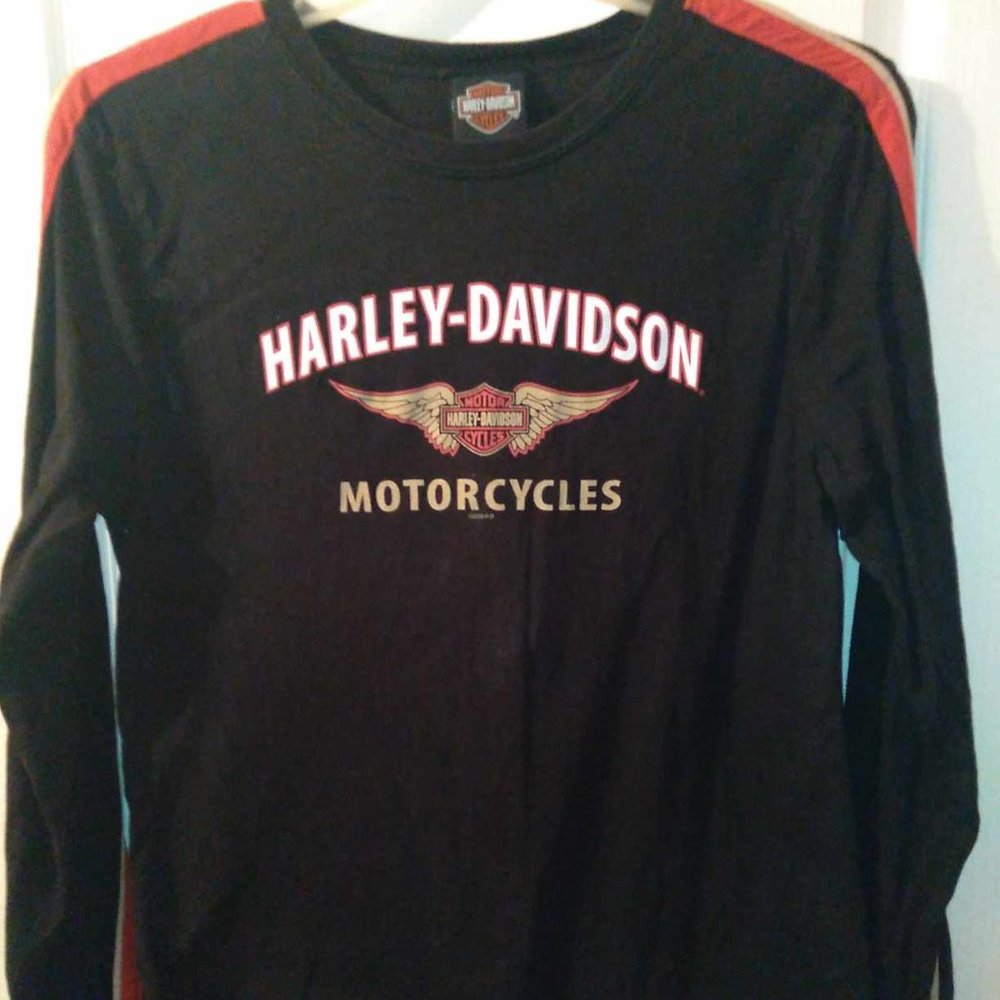 Womens Harley Davidson long sleeve top